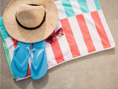 Travel-friendly Beach Towels Redefine Modern Packing Trends